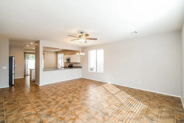 $2,205 | 7014 East Kiva Avenue, Mesa, AZ 85209