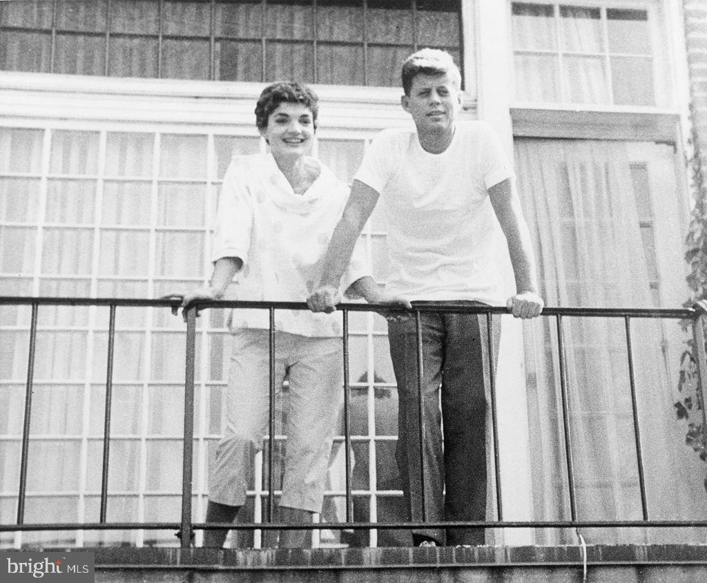 3321 Dent Place Northwest Washington, DC 20007 - Photo 9 of 29