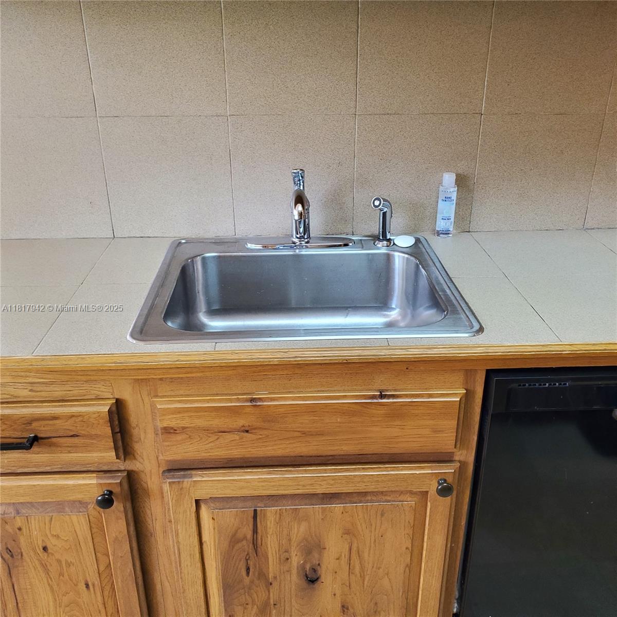 Parc Court Condominiums Plantation, FL 33324 - Photo 40 of 45 a close view of sink and tap