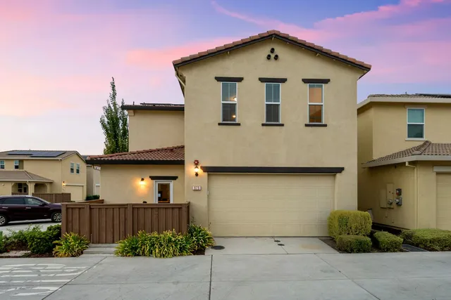 a view of backyard with cabin