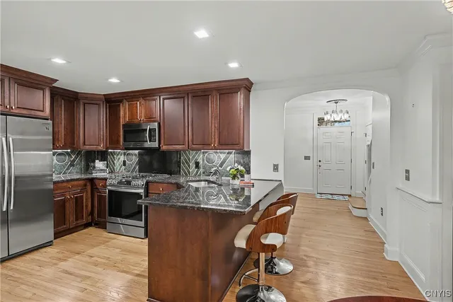 $649,900 | 46 Jordan Street, Skaneateles, NY 13152