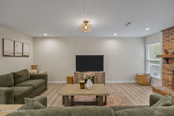 $395,000 | 110 Roland Court, Burgaw, NC 28425