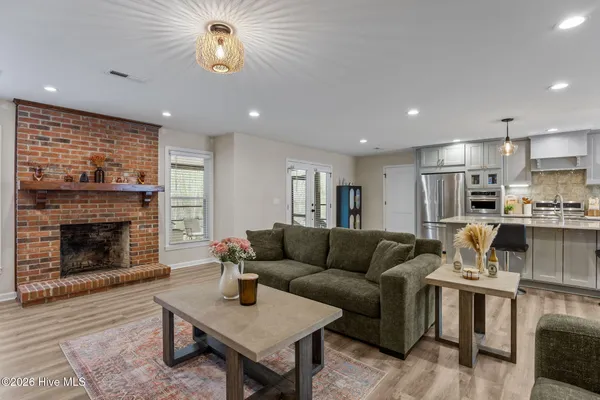 $395,000 | 110 Roland Court, Burgaw, NC 28425