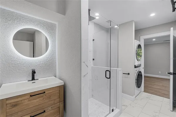 $6,000 | 311 East 8th Avenue, Windermere, FL 34786