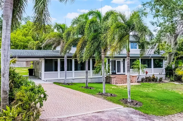 $6,500 | 311 East 8th Avenue, Windermere, FL 34786