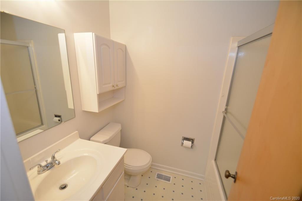 323 Pinkney Road Dallas, NC 28034 - Photo 23 of 36 Gallery Image 23
