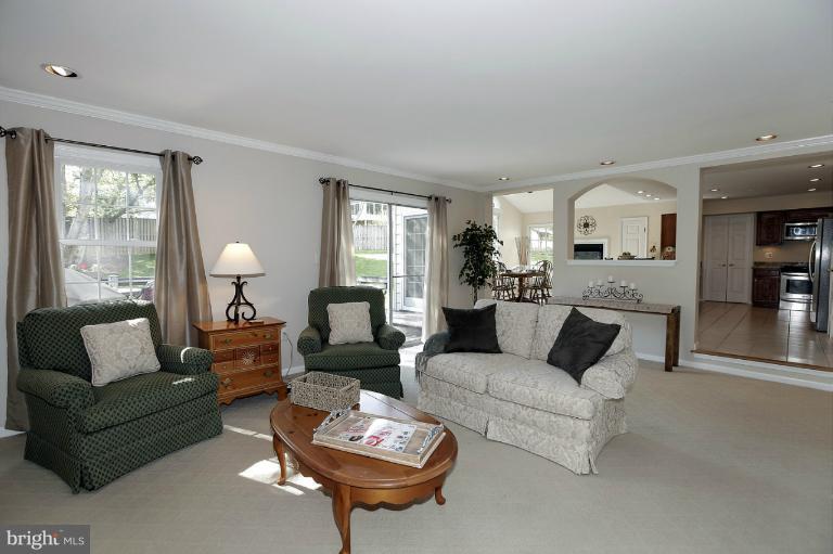 13404 Briar Path Lane Silver Spring, MD 20906 - Photo 17 of 30 Family Room