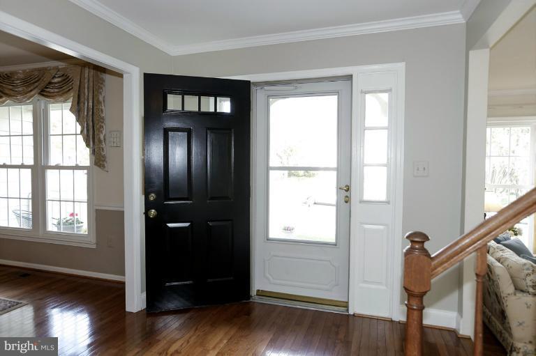 13404 Briar Path Lane Silver Spring, MD 20906 - Photo 5 of 30 Welcome!