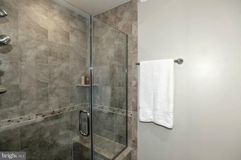13404 Briar Path Lane Silver Spring, MD 20906 - Photo 7 of 30 Master Bathroom