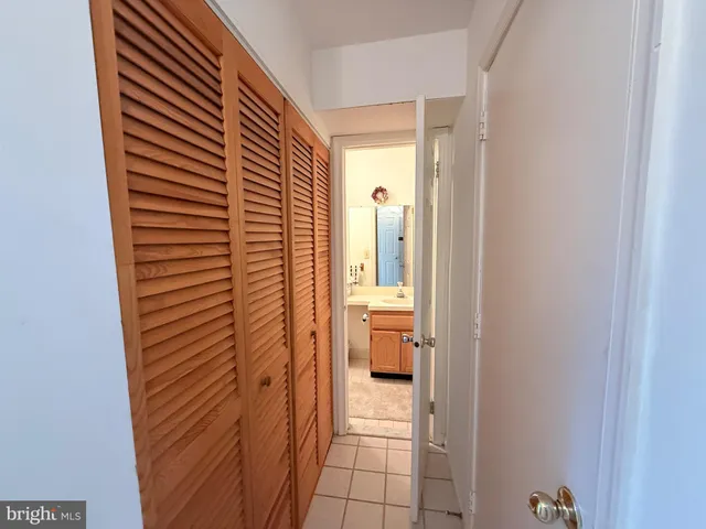 $329,000 | 21 Pioneer Court, Ewing, NJ 08628