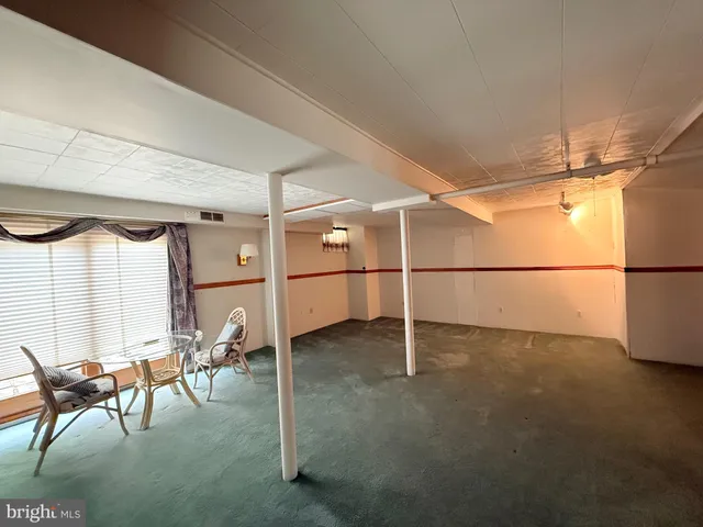 $329,000 | 21 Pioneer Court, Ewing, NJ 08628