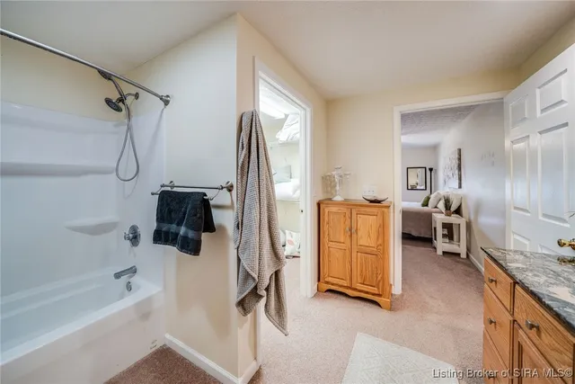 $249,950 | 577 South Robbs Lane, Pekin, IN 47165