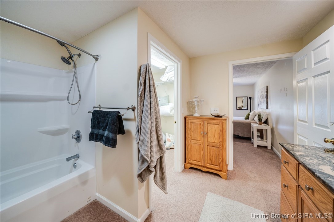 577 South Robbs Lane Pekin, IN 47165 - Photo 13 of 29