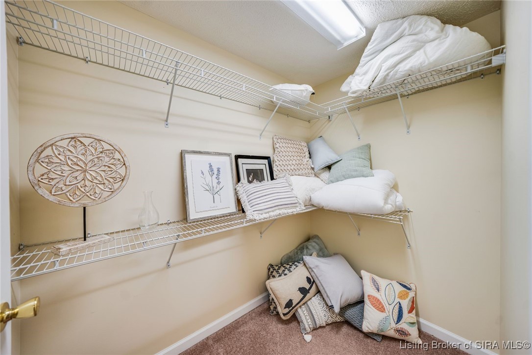 577 South Robbs Lane Pekin, IN 47165 - Photo 14 of 29