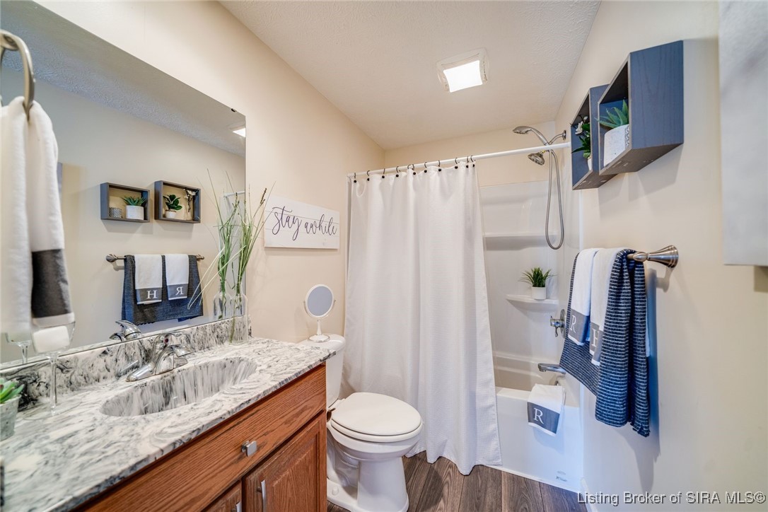 577 South Robbs Lane Pekin, IN 47165 - Photo 17 of 29