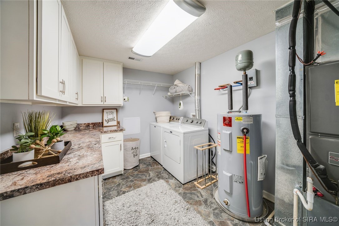 577 South Robbs Lane Pekin, IN 47165 - Photo 18 of 29