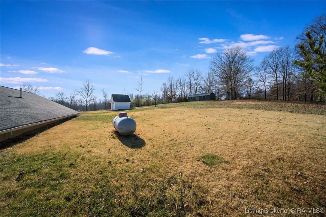 577 South Robbs Lane Pekin, IN 47165 - Photo 23 of 29