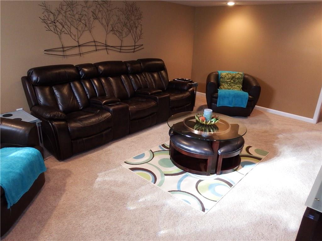 555 Howard Road Greenwood, IN 46142 - Photo 16 of 24 Gallery Image 16