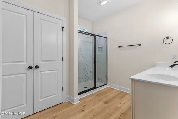$475,000 | 107 East Holly Ridge Road, New Bern, NC 28562