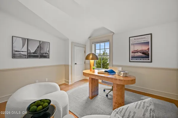 $6,450,000 | 702 Steamboat Road, Unit 6, Greenwich, CT 06830