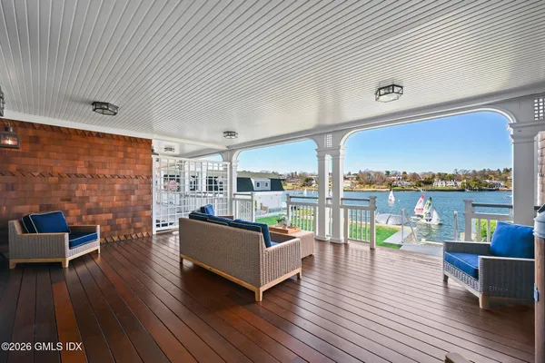 $6,450,000 | 702 Steamboat Road, Unit 6, Greenwich, CT 06830
