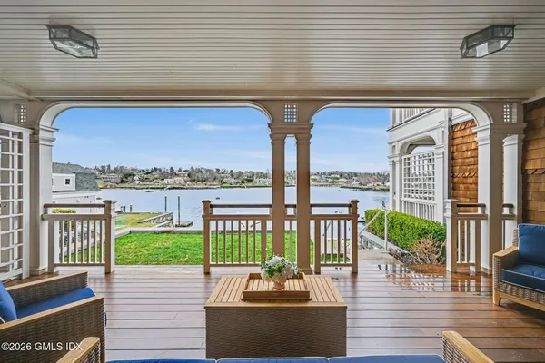 $6,450,000 | 702 Steamboat Road, Unit 6, Greenwich, CT 06830