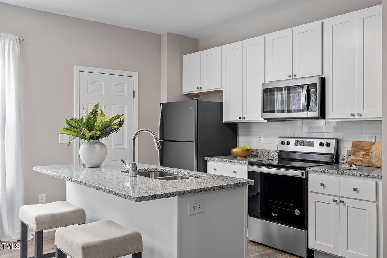 886 John Street Clayton, NC 27520 - Photo 8 of 23 DurhamKitchen3