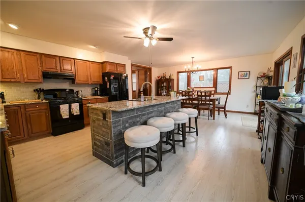 $289,900 | 307 Lomond Place, Utica, NY 13502