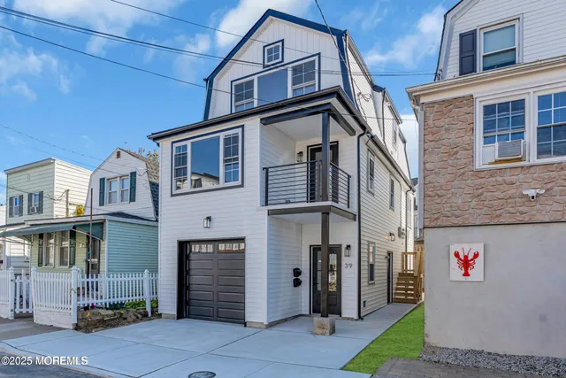 $2,500 | 39 Sea Drift Avenue, Highlands, NJ 07732