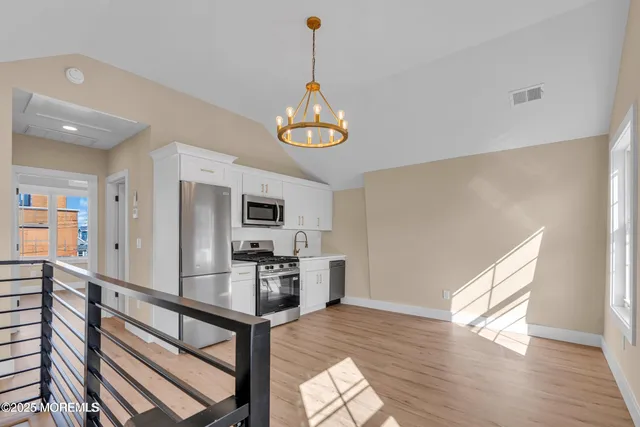 $2,500 | 39 Sea Drift Avenue, Highlands, NJ 07732