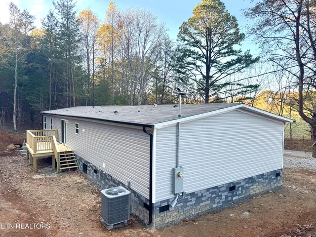 $249,000 | 1053 Arrowhead Drive, Newport, TN 37821