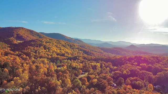 $249,000 | 1053 Arrowhead Drive, Newport, TN 37821