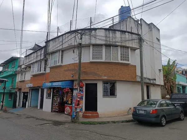 $350,000 | 9 Calle 8-92 Zona 11, Monson, MA 01057