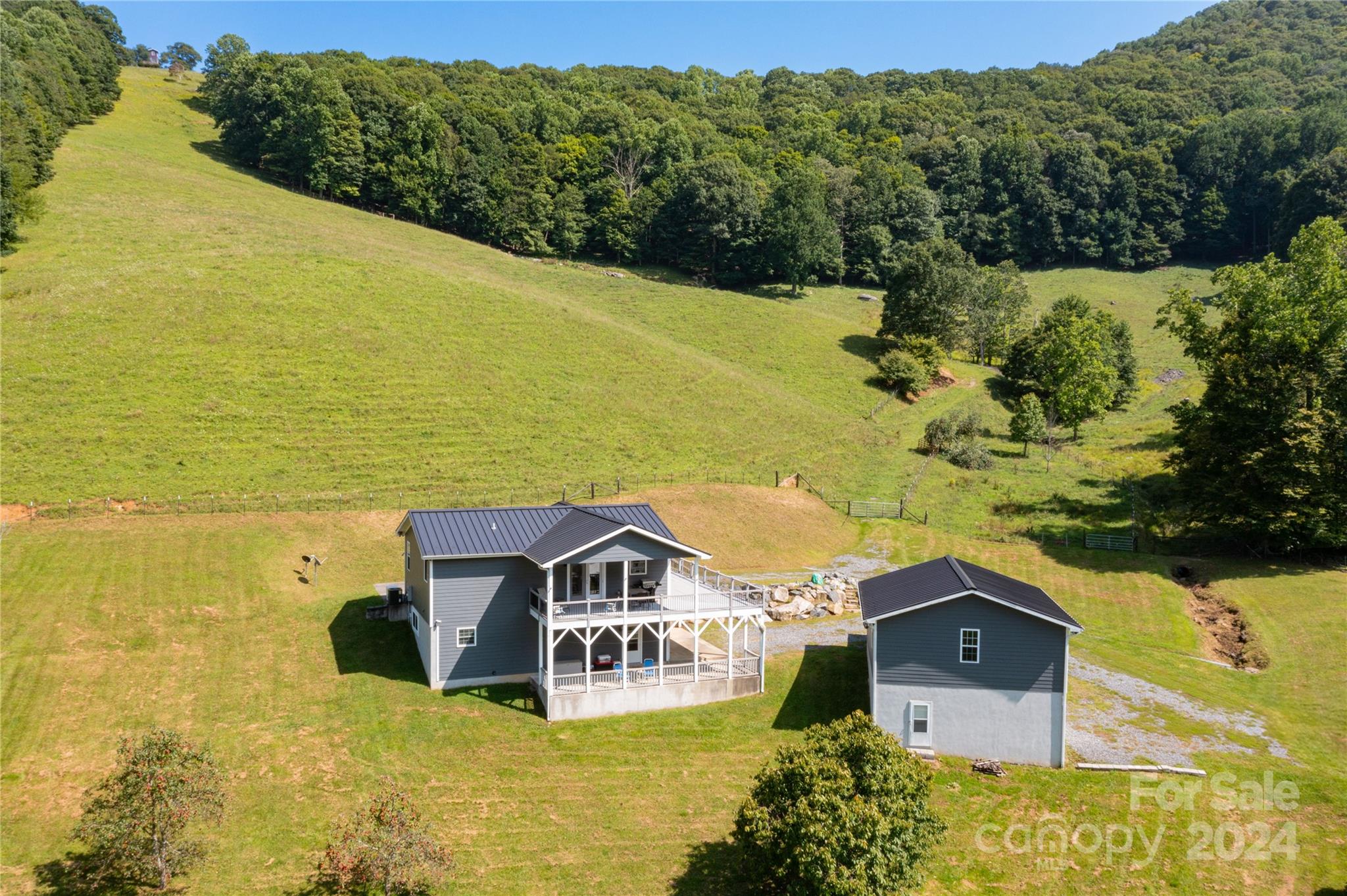 2345 Sugar Camp Road Marshall, NC 28753 - Photo 1 of 47 Gallery Image 1