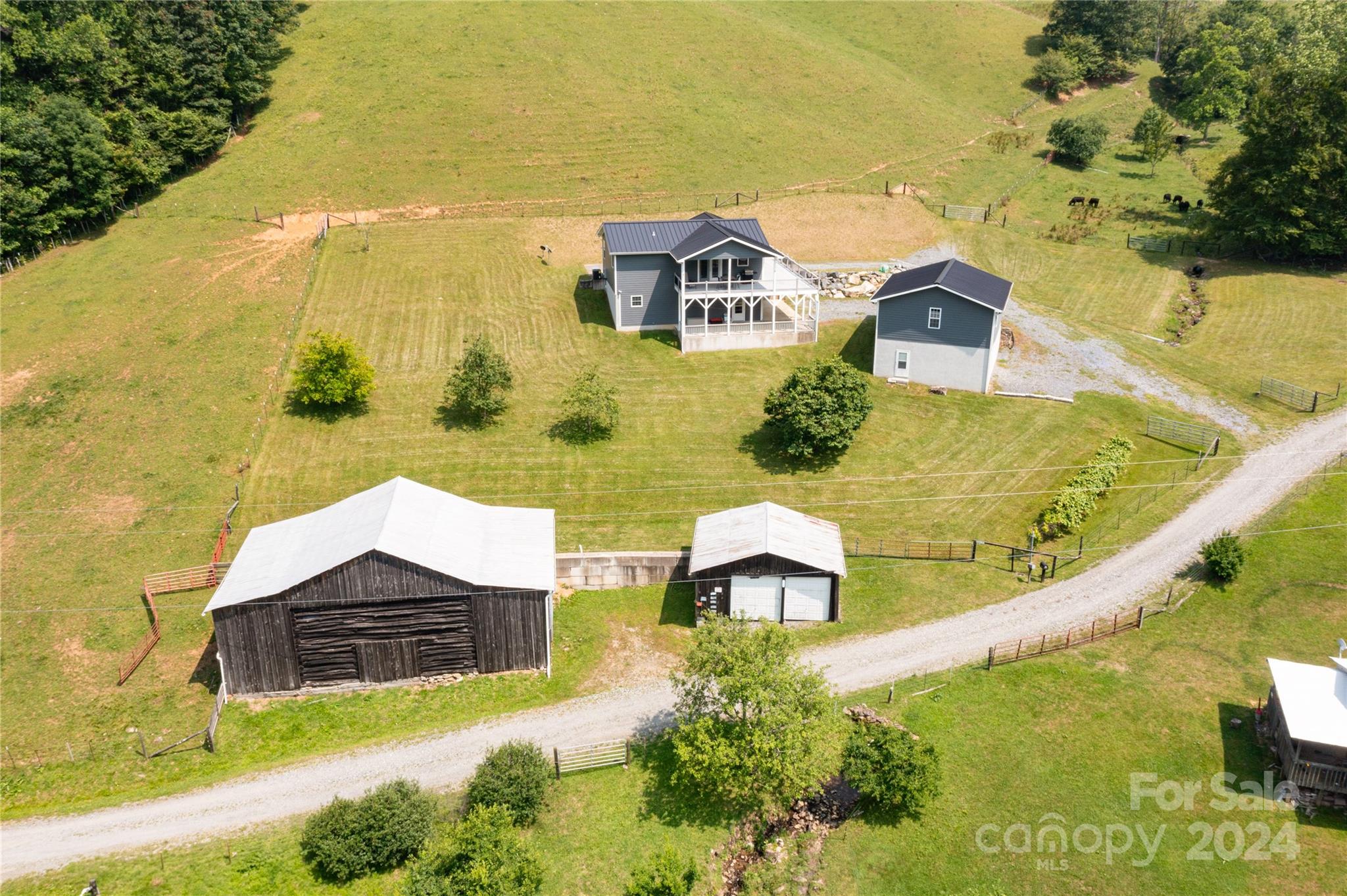 2345 Sugar Camp Road Marshall, NC 28753 - Photo 3 of 47 Gallery Image 3