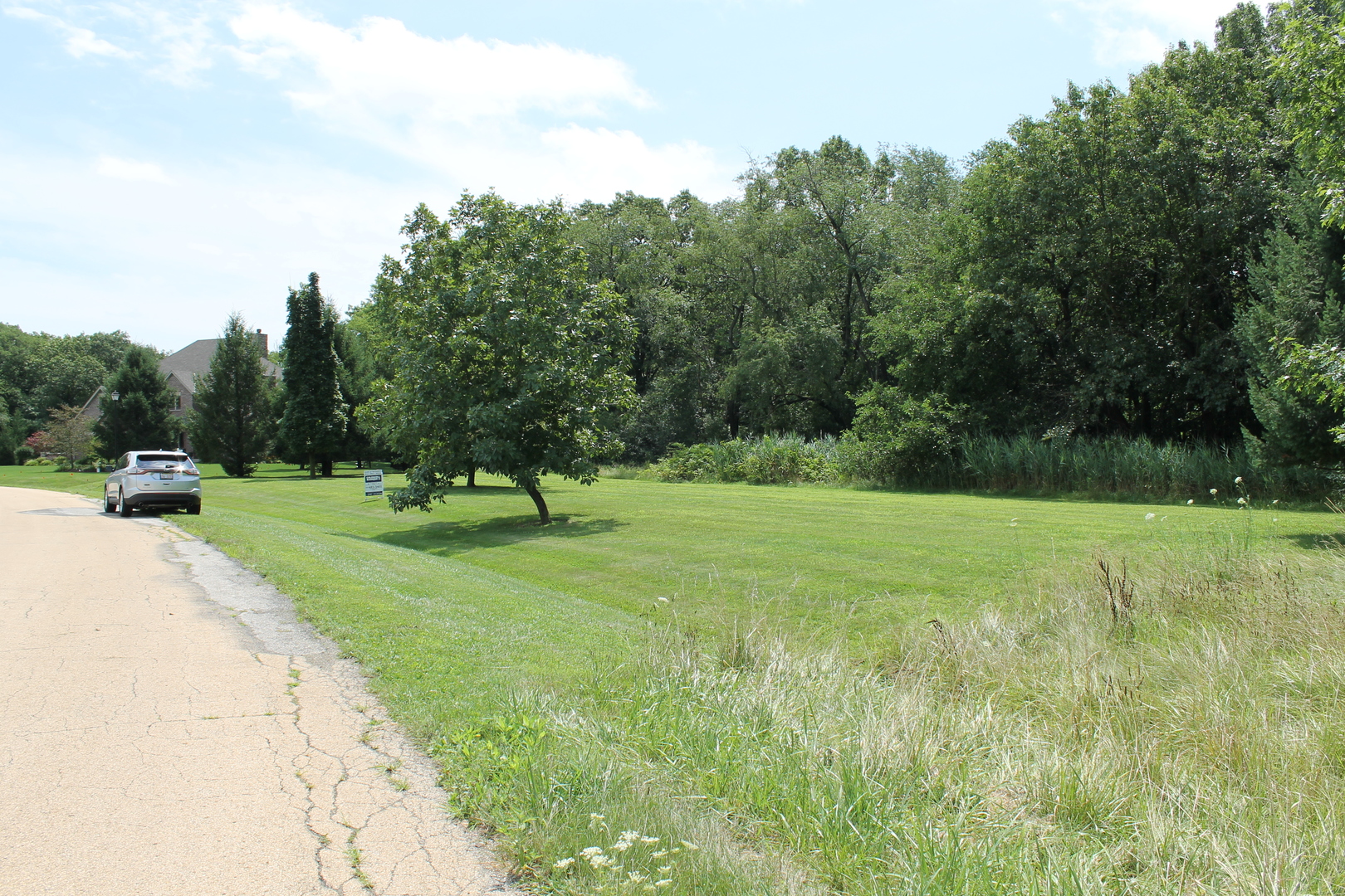 1540 North 2659th Road Ottawa, IL 61350 - Photo 5 of 12 a park with trees in the background