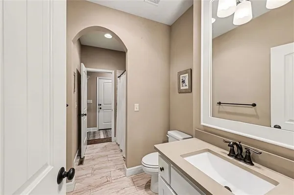 $525,000 | 8554 Barstow Street, Lenexa, KS 66219