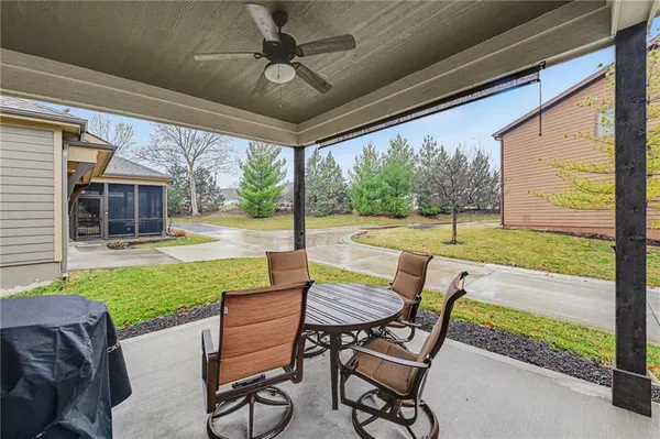 $525,000 | 8554 Barstow Street, Lenexa, KS 66219