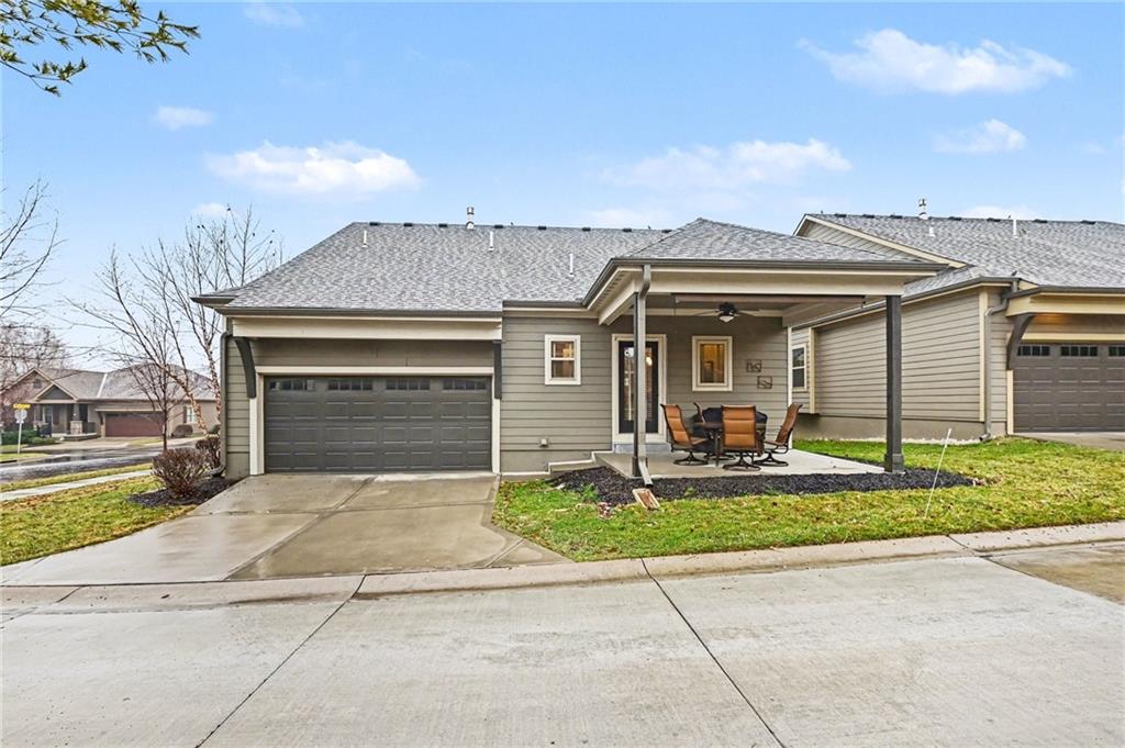 8554 Barstow Street Lenexa, KS 66219 - Photo 6 of 25