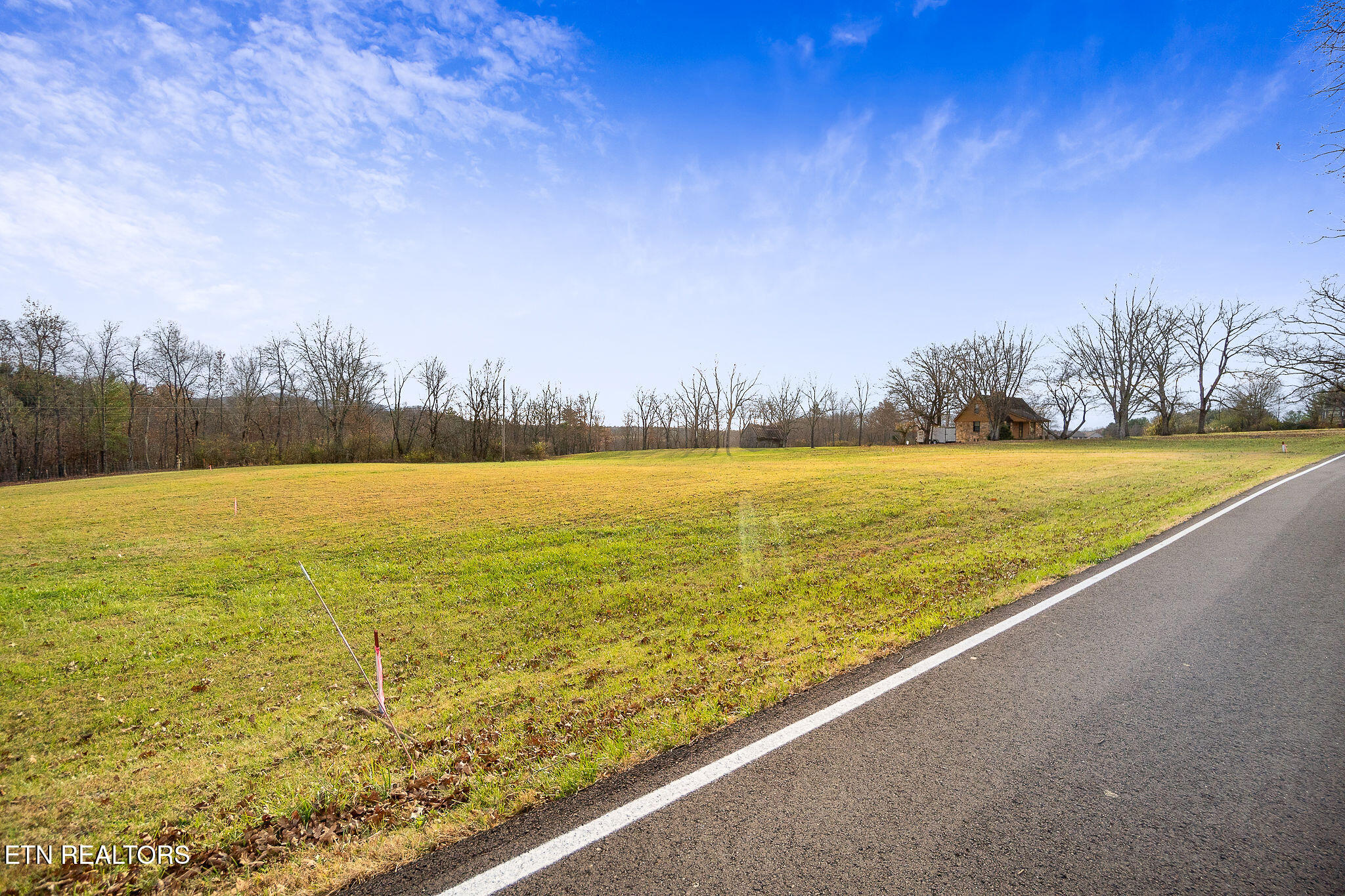3.64-acres Open Range Road Crossville, TN 38555 - Photo 25 of 27 Road Frontage