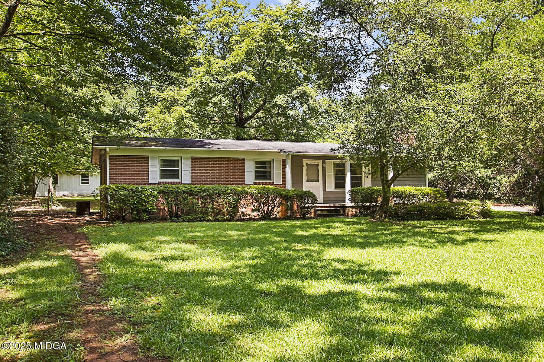 7350 Zebulon Road Macon, GA 31220 - Photo 3 of 27 03
