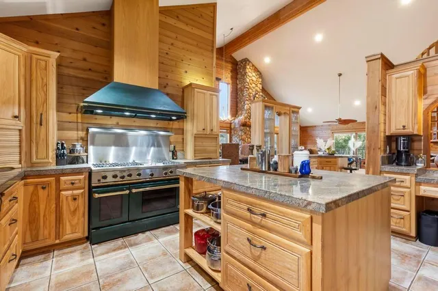 $750,000 | 7594 Leahs Way, Browns Valley, CA 95918