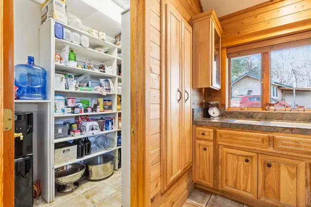 $750,000 | 7594 Leahs Way, Browns Valley, CA 95918