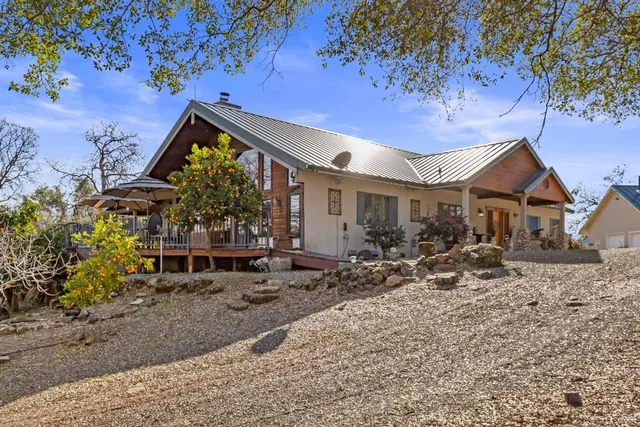 $750,000 | 7594 Leahs Way, Browns Valley, CA 95918