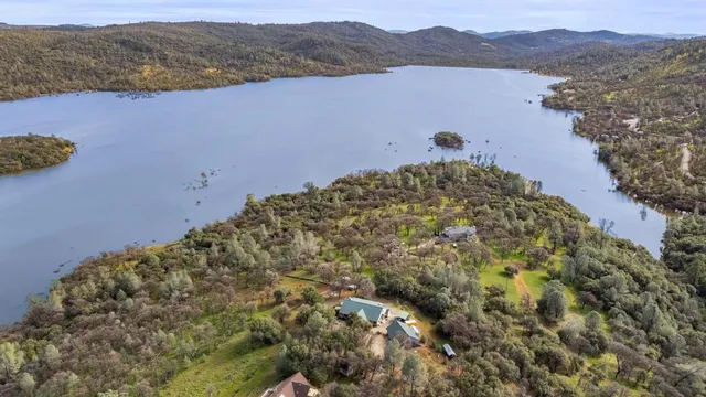 $750,000 | 7594 Leahs Way, Browns Valley, CA 95918