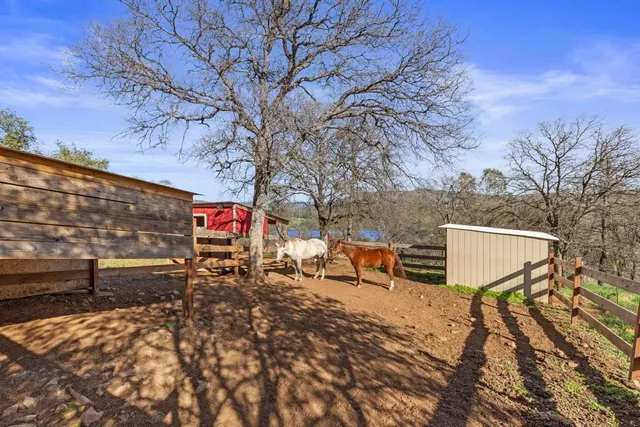 $750,000 | 7594 Leahs Way, Browns Valley, CA 95918