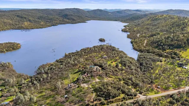$750,000 | 7594 Leahs Way, Browns Valley, CA 95918