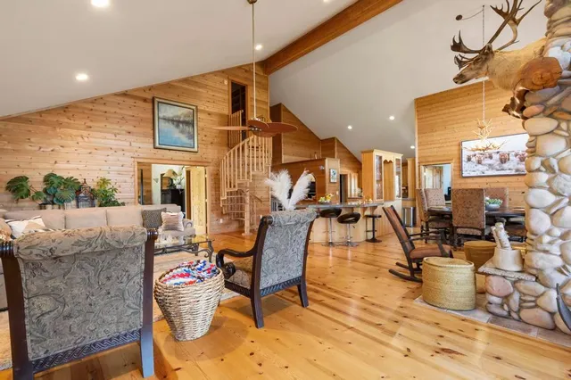 $750,000 | 7594 Leahs Way, Browns Valley, CA 95918