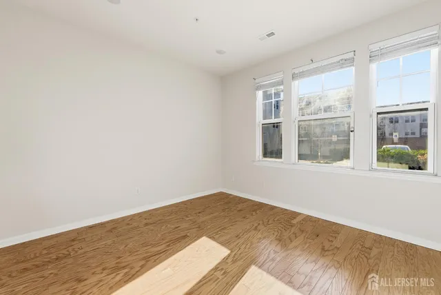 $3,700 | 38 Bond Street, North Brunswick, NJ 08902