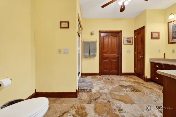 $649,900 | 11A83 Fairway Drive, Apple Canyon Lake, IL 61001